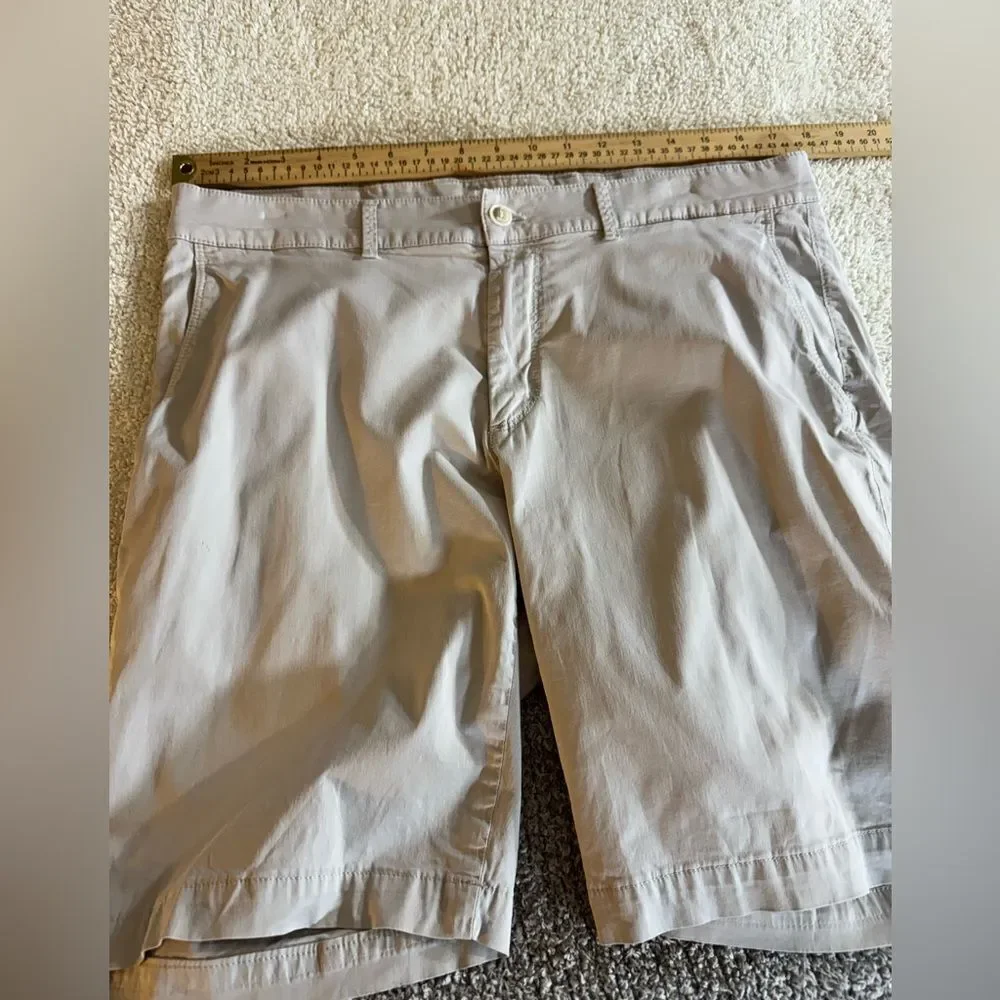 Brax Shorts Mens Size 36‎ Feel Good Regular Fit Ultra Light Bozen Beige 9 inch